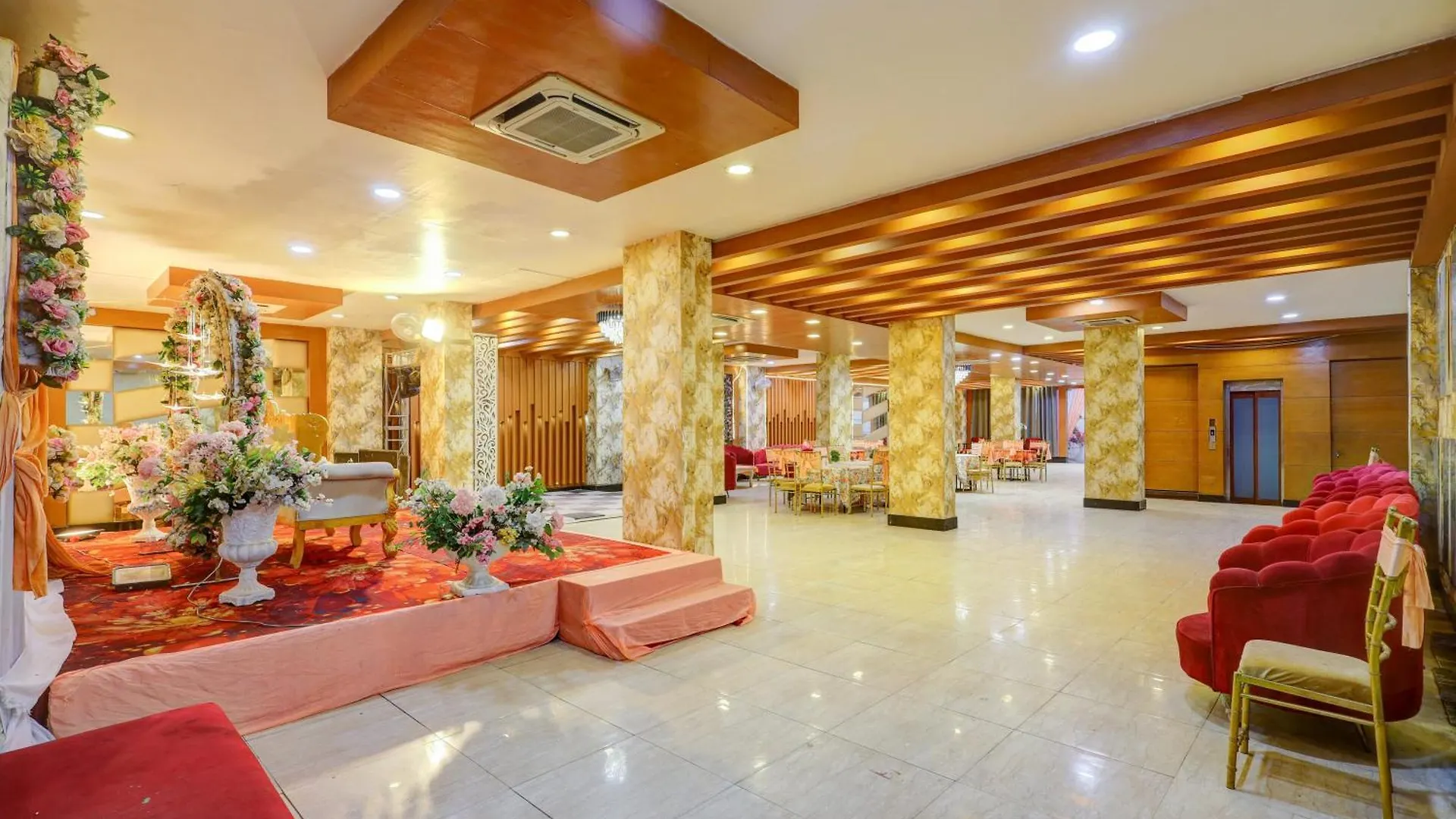 Hotel Wedlock Sector 47 Gurgaon India