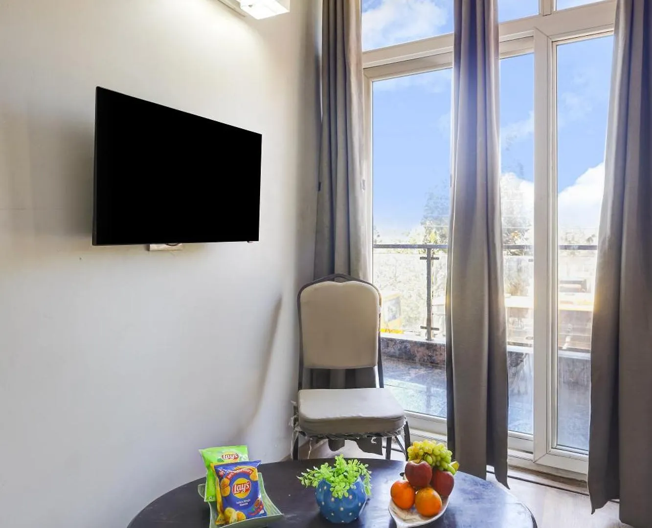 Hotel Wedlock Sector 47 Gurgaon