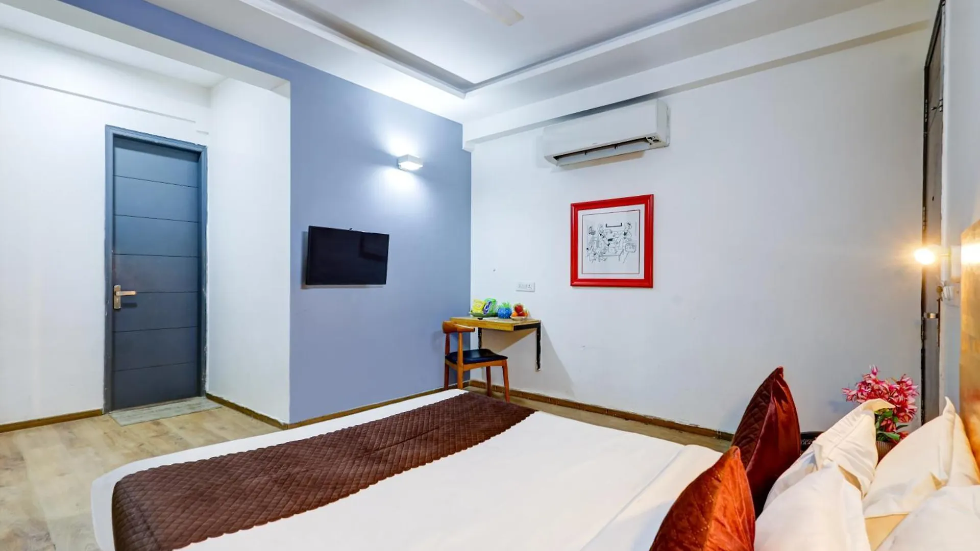 Hotel Wedlock Sector 47 Gurgaon