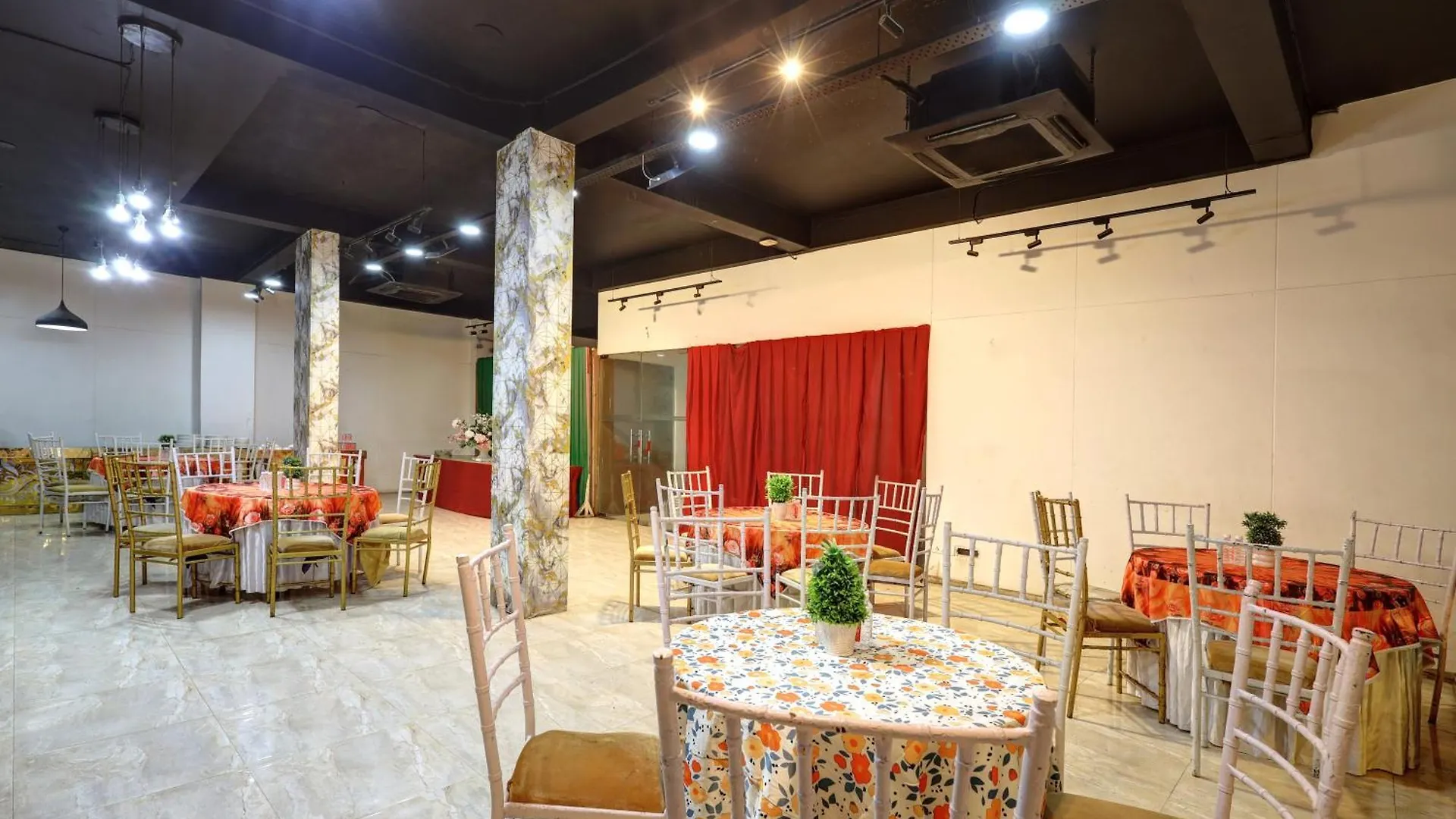 Hotel Wedlock Sector - 47 Gurgaon 3*,  India