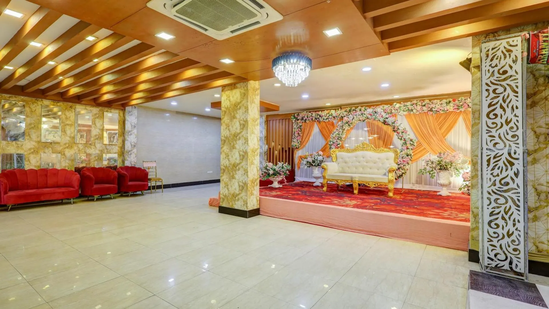 Hotel Wedlock Sector - 47 Gurgaon