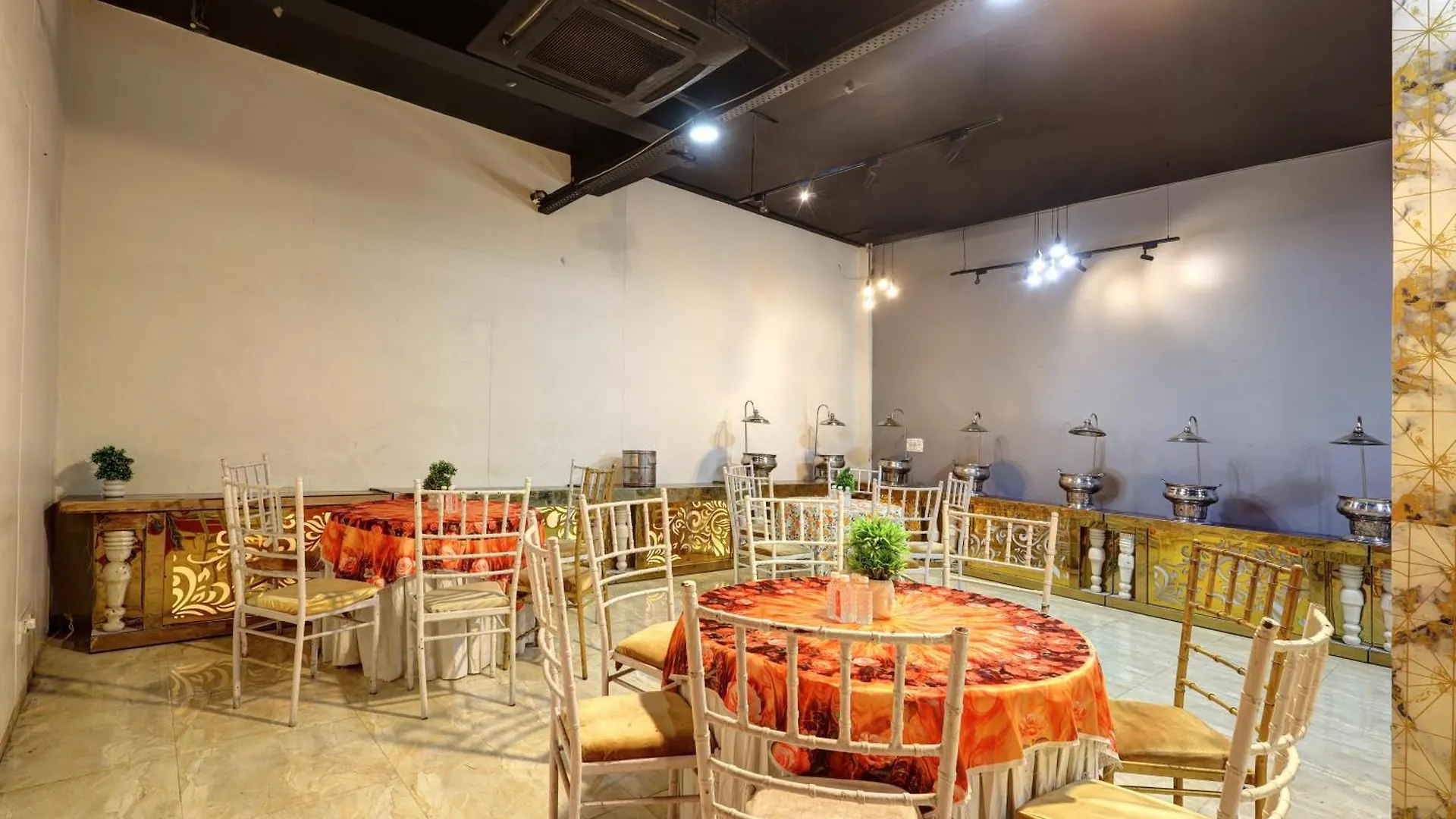 ***  Hotel Wedlock Sector - 47 Gurgaon India