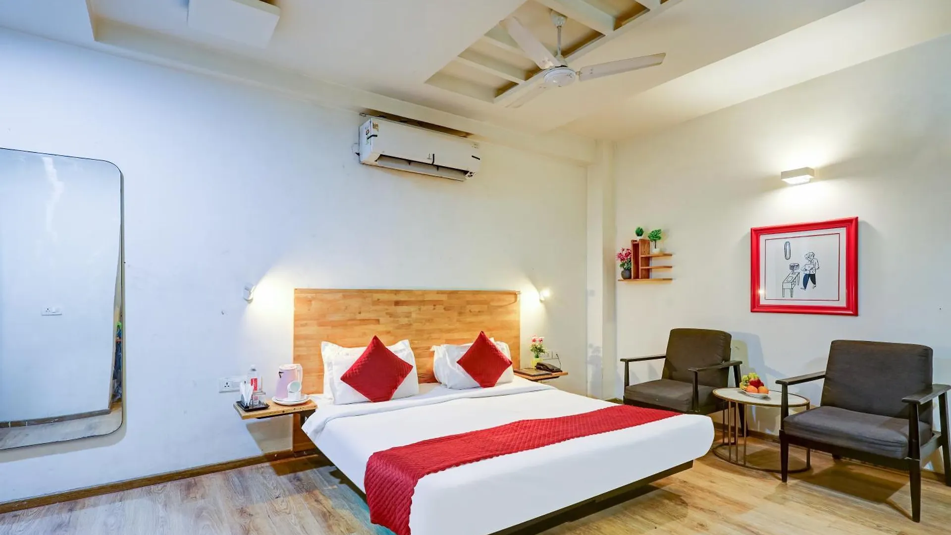 Hotel Wedlock Sector - 47 Gurgaon 3*,